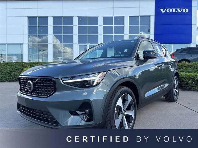 2026 Volvo XC40 Plus, B5 AWD Gas (mild hybrid), Dark for sale in Pittston, PA