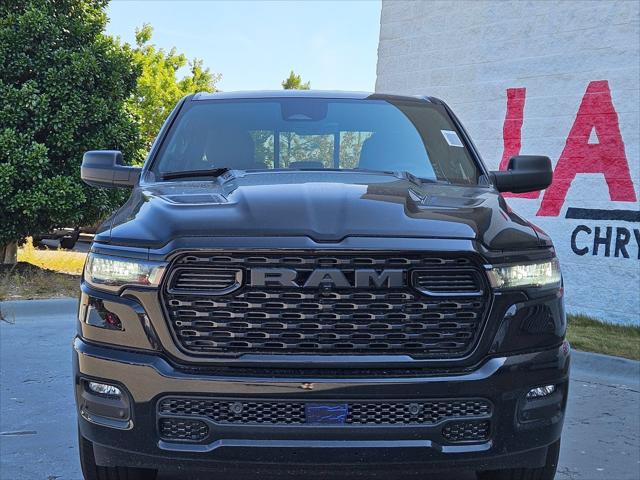 2026 RAM 1500 RAM 1500 EXPRESS CREW CAB 4X4 57 BOX