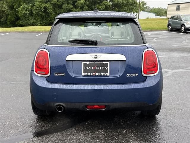 2014 MINI Hardtop Cooper