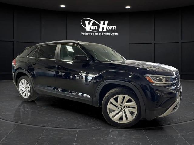 2022 Volkswagen Atlas Cross Sport 3.6L V6 SE w/Technology for sale in Sheboygan, WI