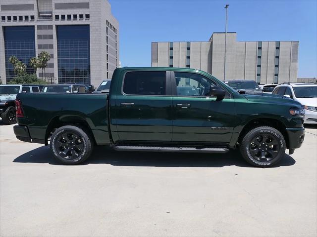 2026 RAM 1500 RAM 1500 EXPRESS CREW CAB 4X4 57 BOX