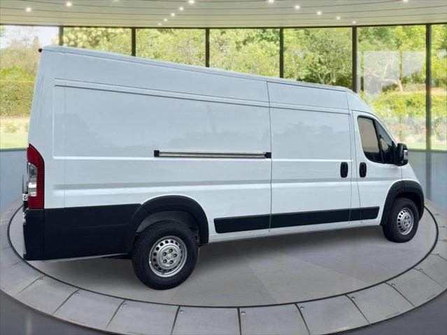 2026 Ram ProMaster Cargo Van Tradesman High Roof 159 WB EXT w/Pass Seat