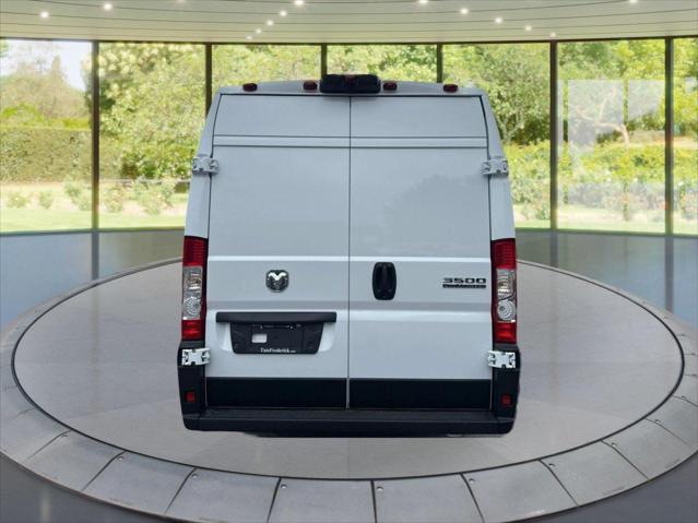 2026 Ram ProMaster Cargo Van Tradesman High Roof 159 WB EXT w/Pass Seat