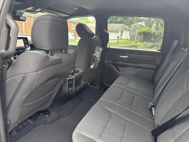 2026 Ram 1500 Express Crew Cab 4x4 57 Box