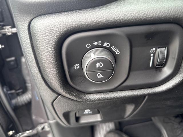 2026 Ram 1500 Express Crew Cab 4x4 57 Box