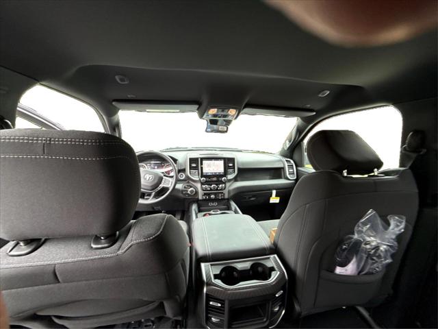 2026 Ram 1500 Express Crew Cab 4x4 57 Box