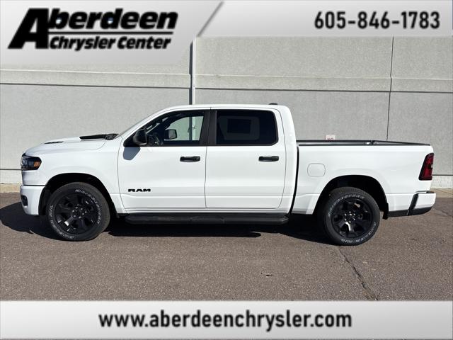 2026 RAM Ram 1500 RAM 1500 EXPRESS CREW CAB 4X4 57 BOX