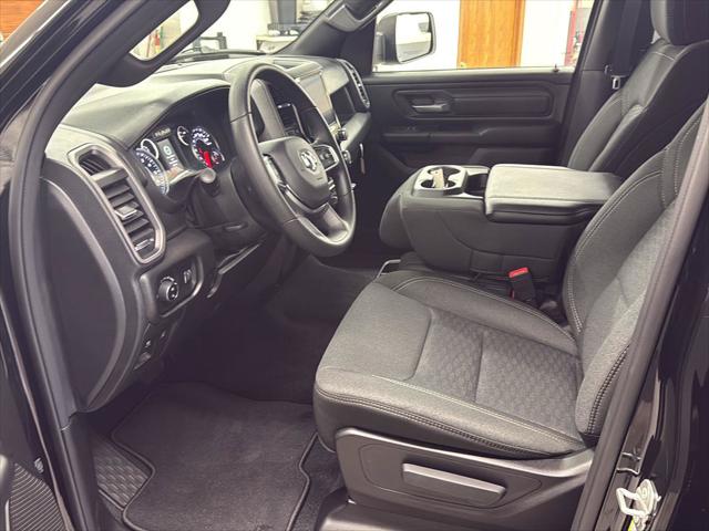 2026 RAM Ram 1500 RAM 1500 EXPRESS CREW CAB 4X4 57 BOX