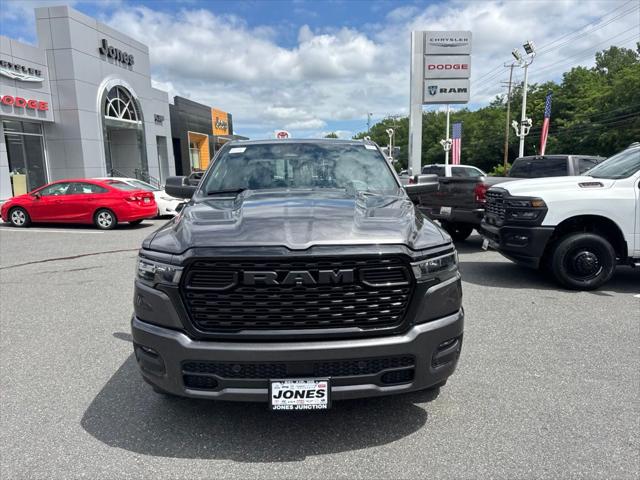 2026 RAM Ram 1500 RAM 1500 EXPRESS QUAD CAB 4X4 64 BOX 2026 RAM Ram 1500 RAM 1500 EXPRESS QUAD CAB 4X4 64 BOX