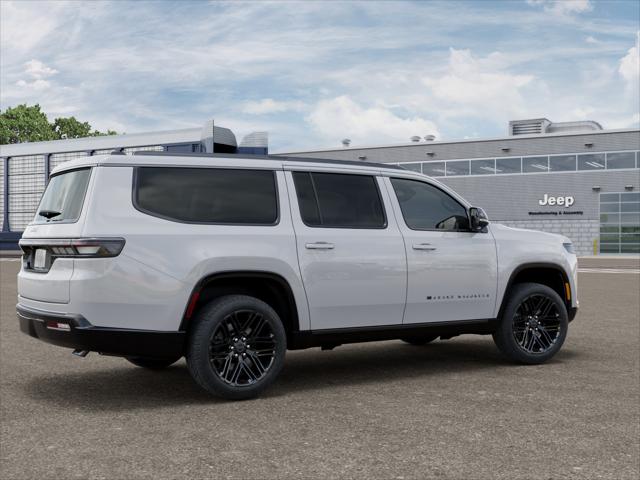 New 2026 Bright White Clear-Coat Exterior Paint Jeep Limited Reserve image 29