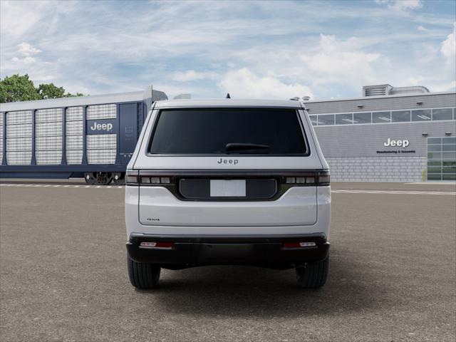 New 2026 Bright White Clear-Coat Exterior Paint Jeep Limited Reserve image 32
