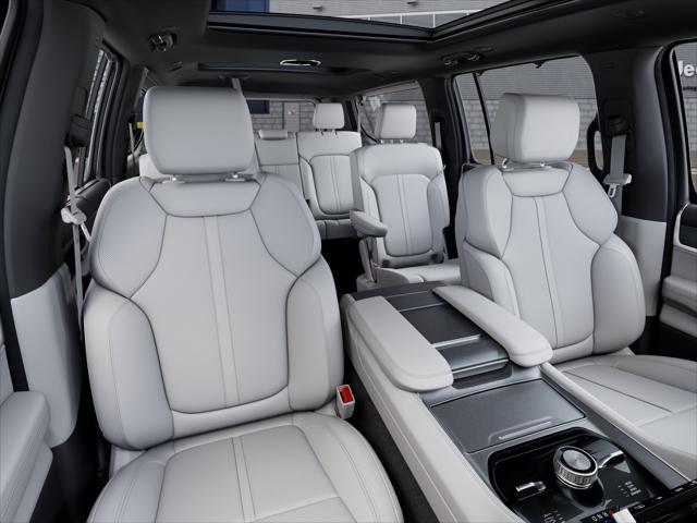 New 2026 Bright White Clear-Coat Exterior Paint Jeep Limited Reserve image 41