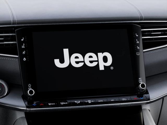 New 2026 Bright White Clear-Coat Exterior Paint Jeep Limited Reserve image 43