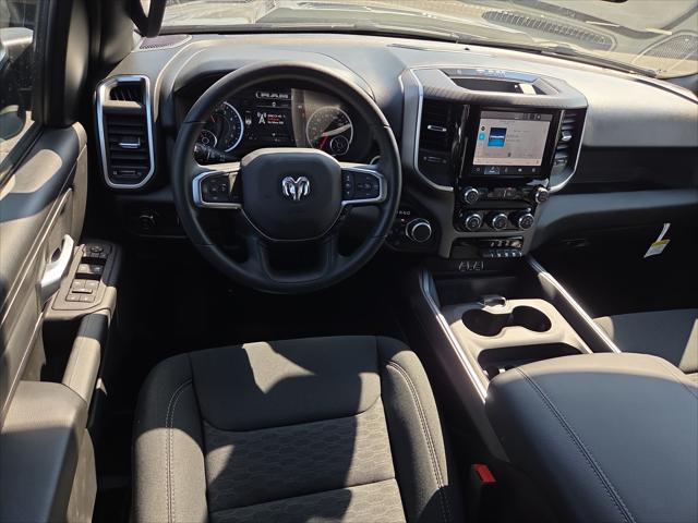 2026 Ram 1500 Express Crew Cab 4x4 57 Box