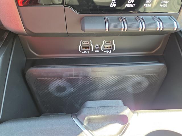 2026 Ram 1500 Express Crew Cab 4x4 57 Box