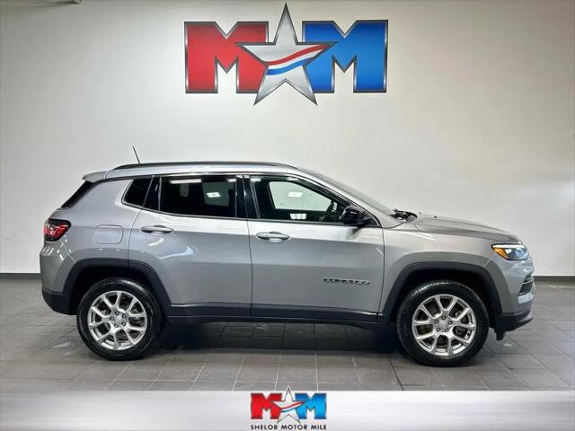 2023 Jeep Compass Latitude Lux FWD for sale in Christiansburg, VA