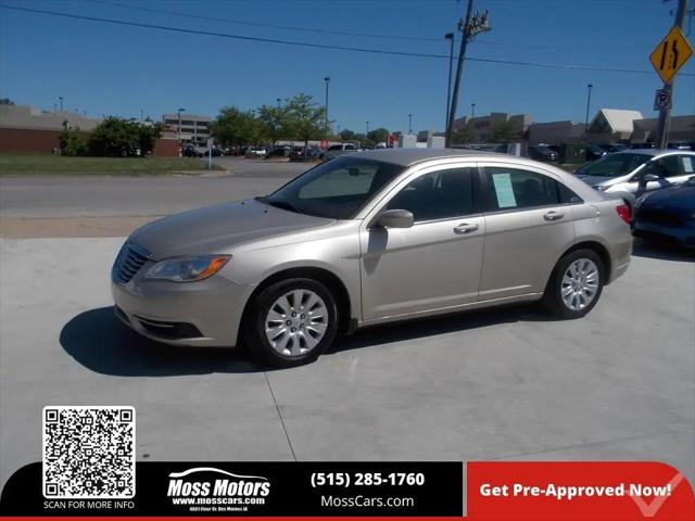 2013 Chrysler 200 LX for sale in Des Moines, IA