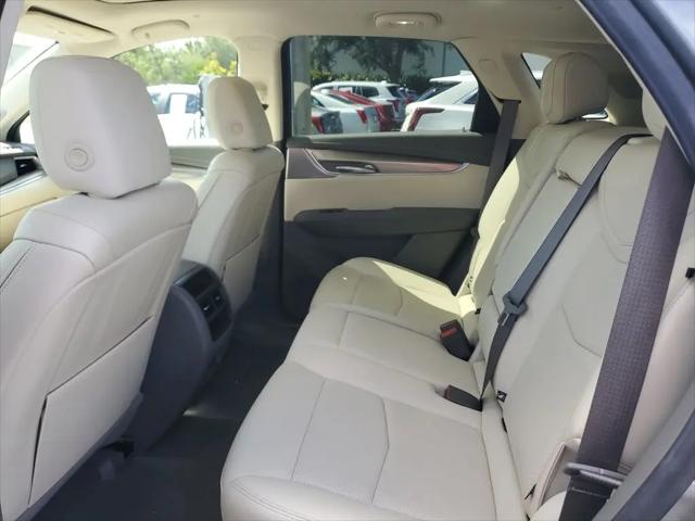 2024 Cadillac XT5 FWD Premium Luxury