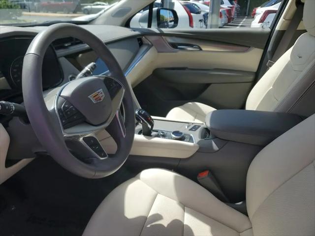 2024 Cadillac XT5 FWD Premium Luxury