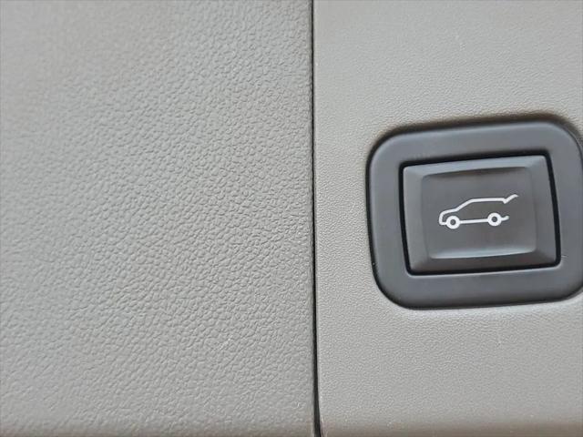 2024 Cadillac XT5 FWD Premium Luxury