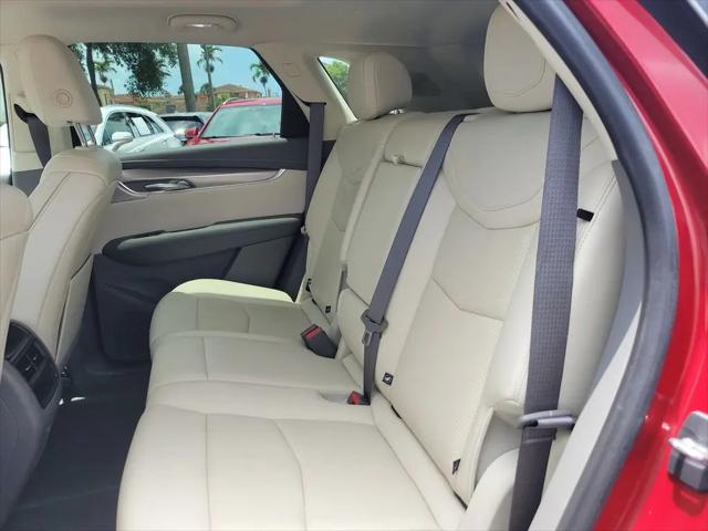 2022 Cadillac XT5 FWD Premium Luxury