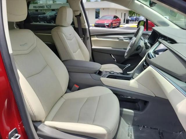 2022 Cadillac XT5 FWD Premium Luxury