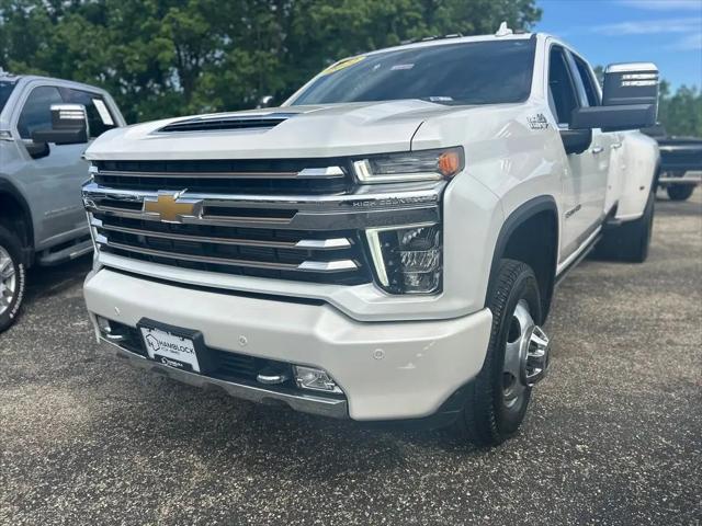 2022 Chevrolet Silverado 3500HD 4WD Crew Cab Long Bed High Country