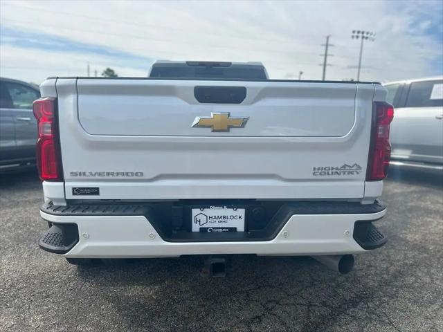 2022 Chevrolet Silverado 3500HD 4WD Crew Cab Long Bed High Country