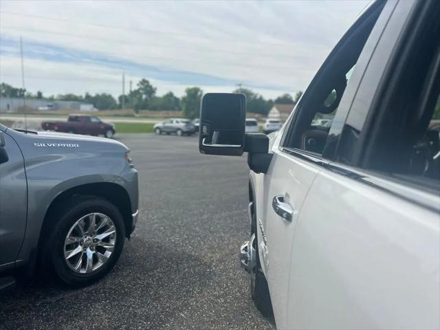 2022 Chevrolet Silverado 3500HD 4WD Crew Cab Long Bed High Country
