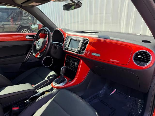 2019 Volkswagen Beetle 2.0T SE