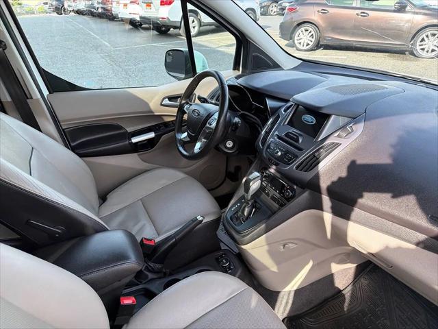 2017 Ford Transit Connect Titanium