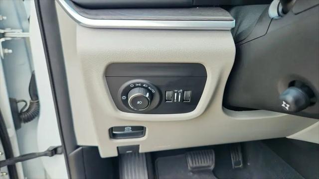 2023 Jeep Grand Cherokee L Overland 4x4