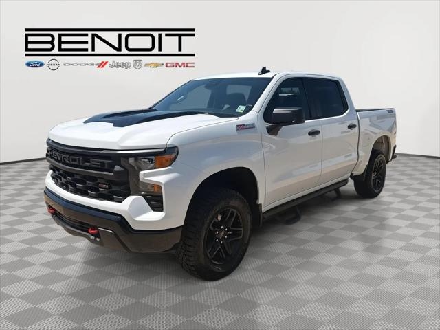 2024 Chevrolet Silverado 1500 4WD Crew Cab Short Bed Custom Trail Boss