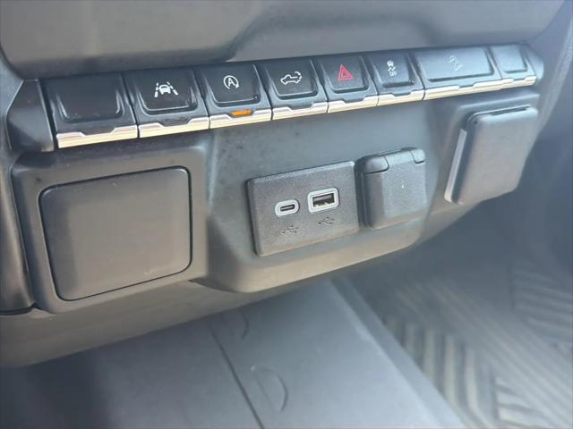 2024 Chevrolet Silverado 1500 4WD Crew Cab Short Bed Custom Trail Boss