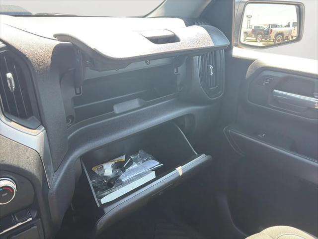2024 Chevrolet Silverado 1500 4WD Crew Cab Short Bed Custom Trail Boss