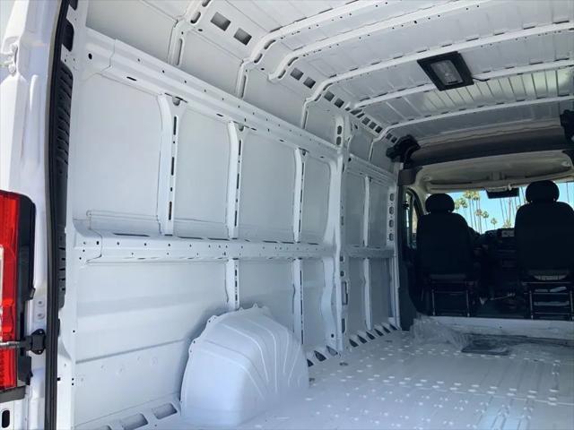 2026 Ram ProMaster Cargo Van Tradesman High Roof 159" WB EXT w/Pass Seat