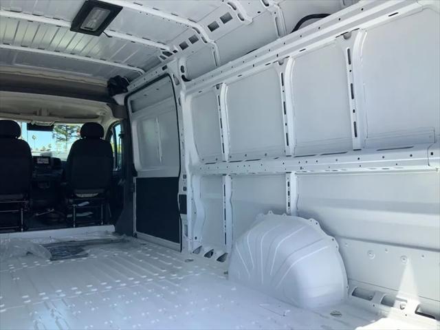 2026 Ram ProMaster Cargo Van Tradesman High Roof 159" WB EXT w/Pass Seat