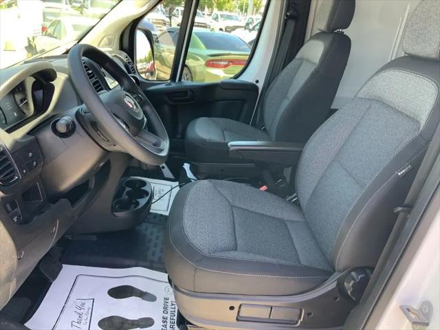 2026 Ram ProMaster Cargo Van Tradesman High Roof 159" WB EXT w/Pass Seat