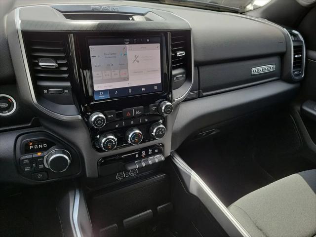 2025 Ram 1500 Big Horn Crew Cab 4x4 5'7" Box