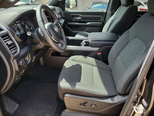 2025 Ram 1500 Big Horn Crew Cab 4x4 5'7" Box