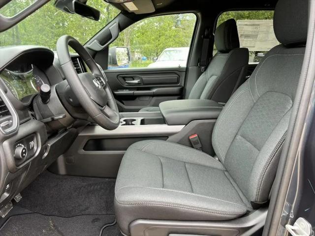 2026 Ram 1500 Express Crew Cab 4x4 57 Box