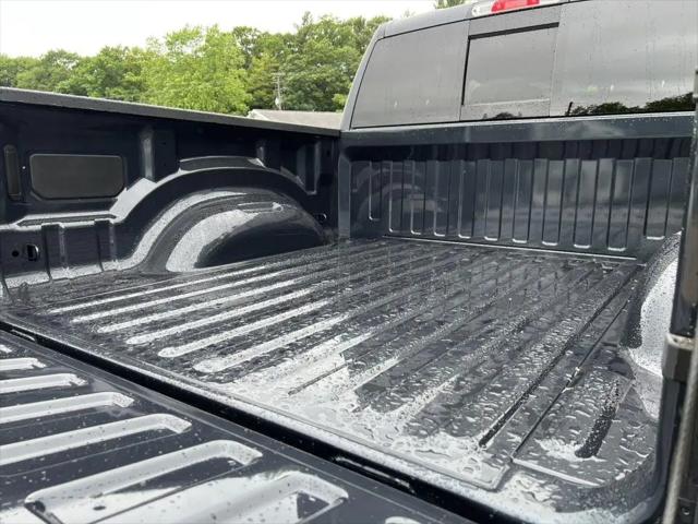 2026 Ram 1500 Express Crew Cab 4x4 57 Box