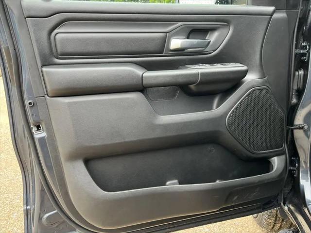 2026 Ram 1500 Express Crew Cab 4x4 57 Box