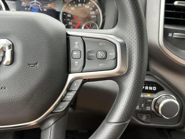 2026 Ram 1500 Express Crew Cab 4x4 57 Box