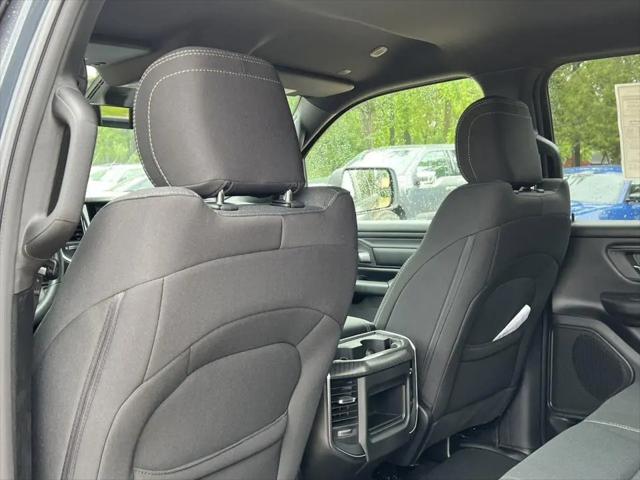 2026 Ram 1500 Express Crew Cab 4x4 57 Box