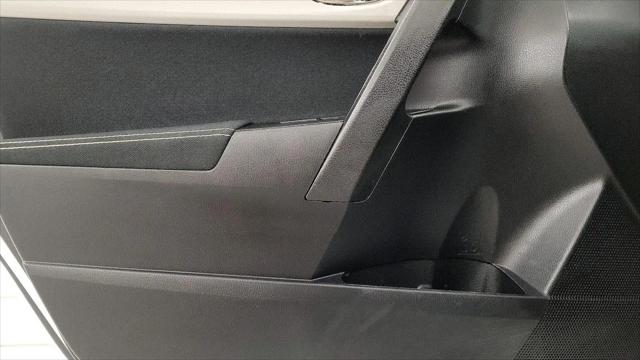 2016 Toyota Corolla LE Plus