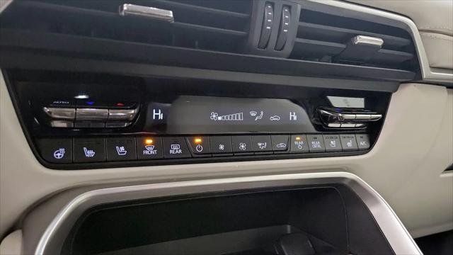 2024 Mazda X-90 Premium Plus
