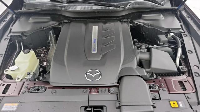 2024 Mazda X-90 Premium Plus