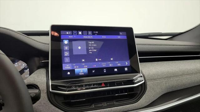 2024 Jeep Compass Latitude Lux FWD