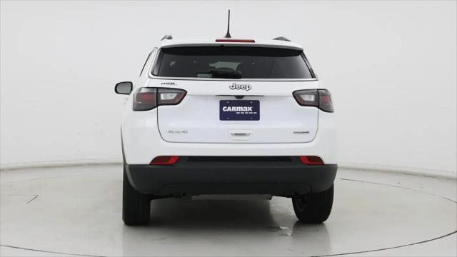2024 Jeep Compass Latitude Lux FWD